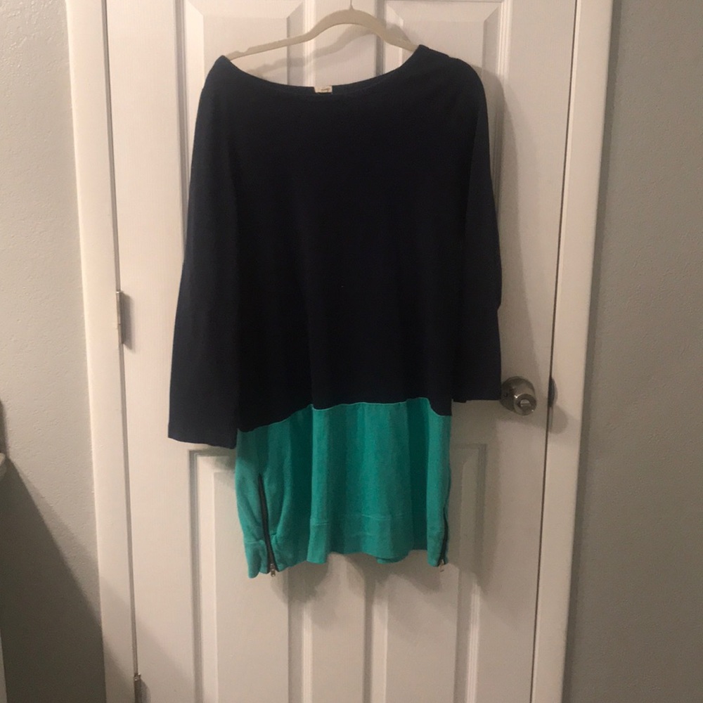 Long sleeve sweatshirt zip mini dress